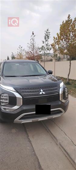 ميتسوبيشي اوتلاندر